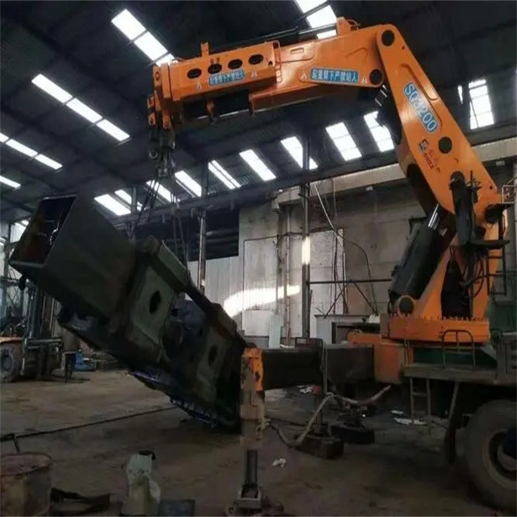 大埔130吨折臂吊车出租吊机租赁附近电话