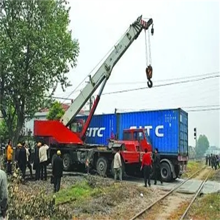 大埔如何快速找到附近的吊车救援公司